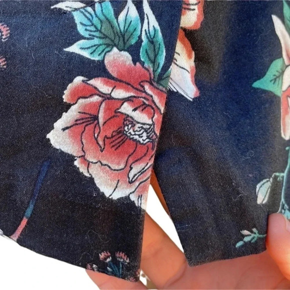 Loft size 6P mini pencil skirt - Picture 4 of 5